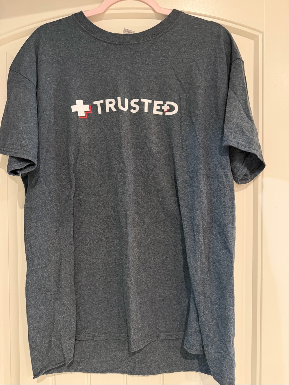 Trusted Logo Men's Heather Slate T-Shirt